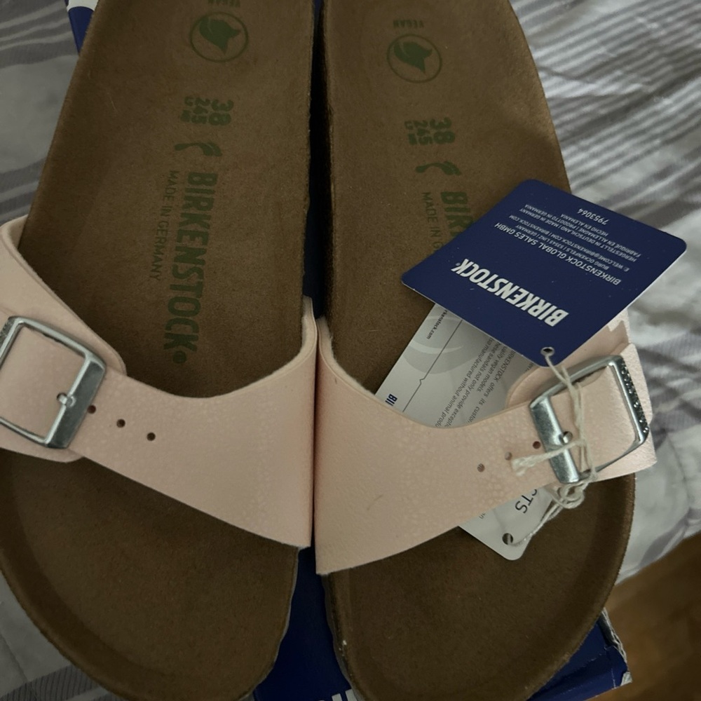 Birkenstock MADRID Sandals in Soft Rose (LIGHT PINK) US Size 7-7.5 BRAND NEW BOX - Picture 5 of 16